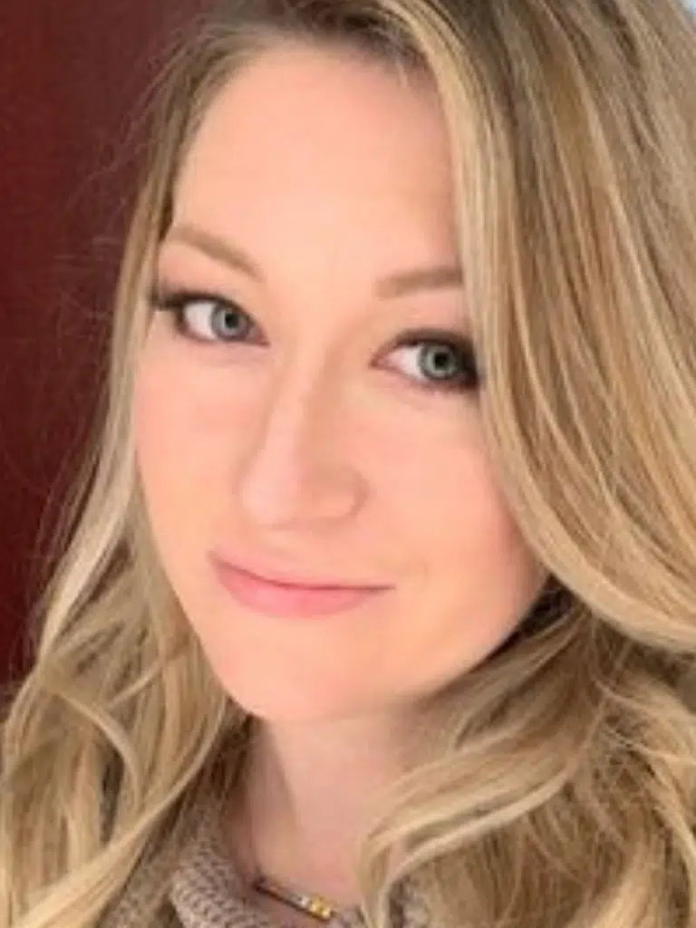 Whitney Fears Biography: Wiki, Age, Career, Height, Weight, Boyfriend, Net Worth & More